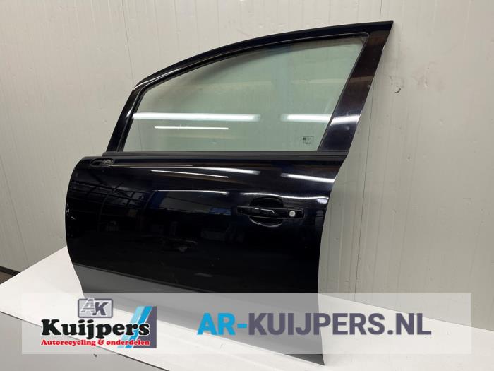 Portier 4Deurs links-voor - Opel Corsa