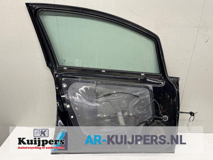 Portier 4Deurs links-voor - Opel Corsa