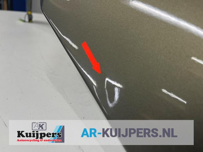 Scherm rechts-voor - Volvo V70