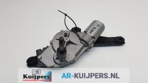 Gebruikte Motor Ruitenwisser achter Hyundai i10 (F5) 1.2i 16V Prijs € 15,00 Margeregeling aangeboden door Autorecycling Kuijpers