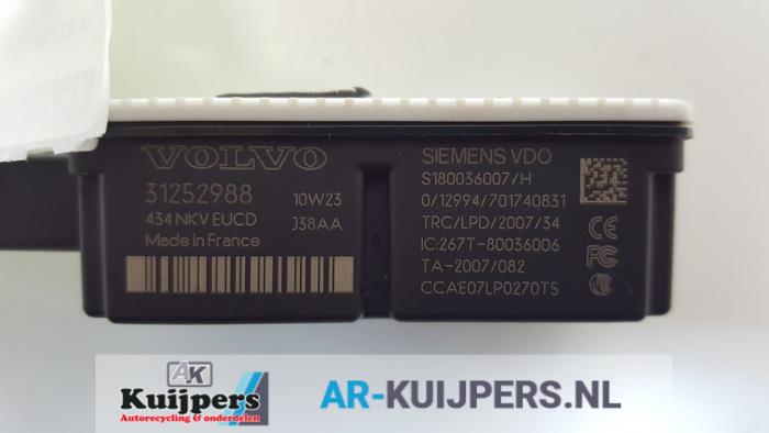 Centrale Deurvergrendelings Module - Volvo V70