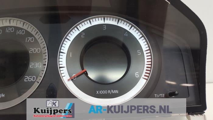 Kilometerteller KM - Volvo V70