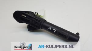 Gebruikte Koplamp Sproeier Volkswagen Scirocco (137/13AD) 1.4 TSI 160 16V Prijs € 25,00 Margeregeling aangeboden door Autorecycling Kuijpers