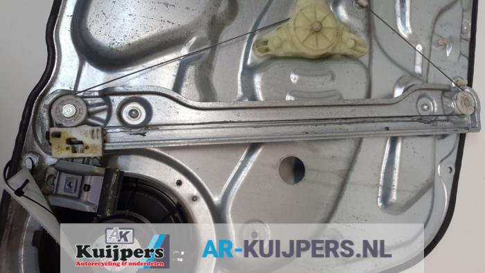 Ruitmechaniek 4Deurs rechts-voor - Hyundai I30