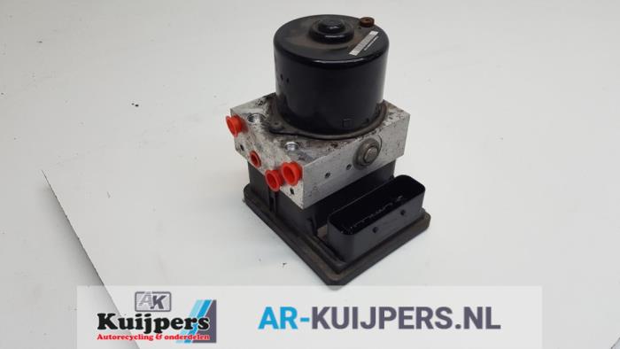 ABS Pomp - Opel Astra