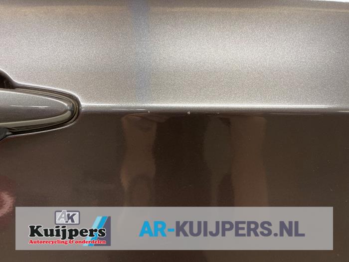 Portier 4Deurs rechts-voor - BMW 3-Serie