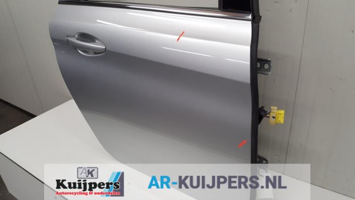 Portier 4Deurs rechts-achter - Peugeot 308