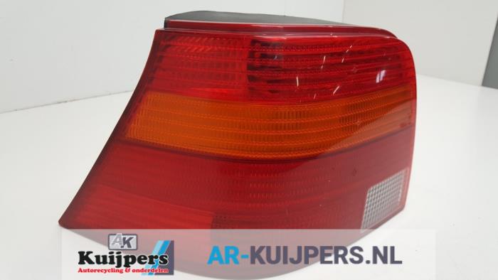 Achterlicht links - Volkswagen Golf