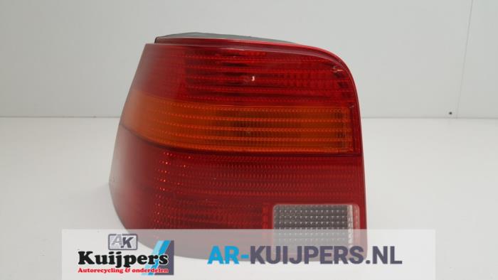 Achterlicht links - Volkswagen Golf