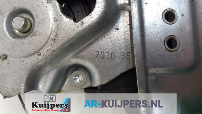 Ruitmechaniek 4Deurs links-achter - Opel Astra