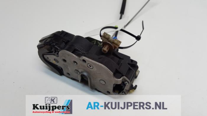 Deurslot Mechaniek 4Deurs rechts-voor - Opel Astra
