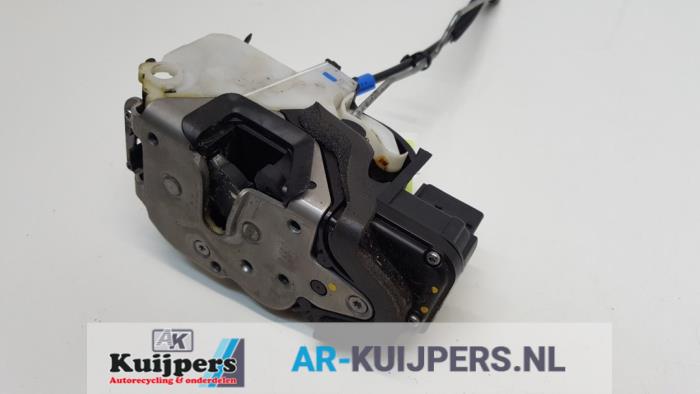 Deurslot Mechaniek 4Deurs rechts-voor - Opel Astra