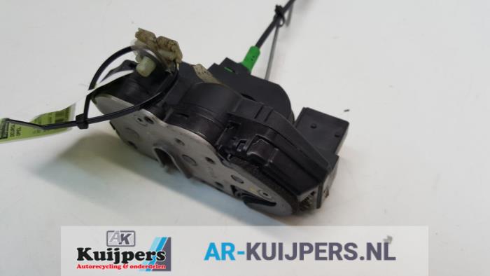 Deurslot Mechaniek 4Deurs links-achter - Opel Astra