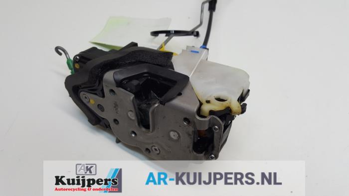 Deurslot Mechaniek 4Deurs links-voor - Opel Astra