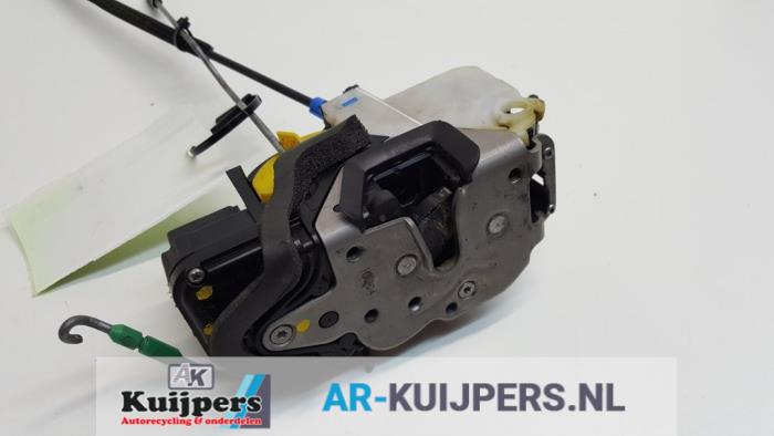 Deurslot Mechaniek 4Deurs links-voor - Opel Astra