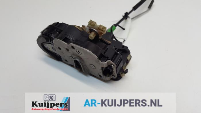 Deurslot Mechaniek 4Deurs rechts-achter - Opel Astra
