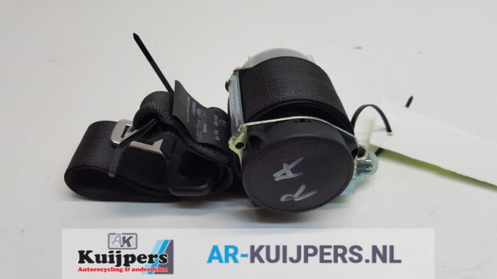 Veiligheidsgordel rechts-achter - Opel Astra