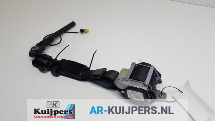 Veiligheidsgordel rechts-voor - Opel Astra