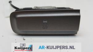 Gebruikte ESP Schakelaar Chevrolet Camaro Prijs € 25,00 Margeregeling aangeboden door Autorecycling Kuijpers