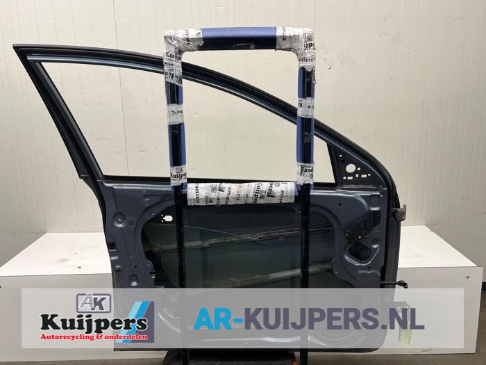 Portier 4Deurs links-voor - Kia Cee'D