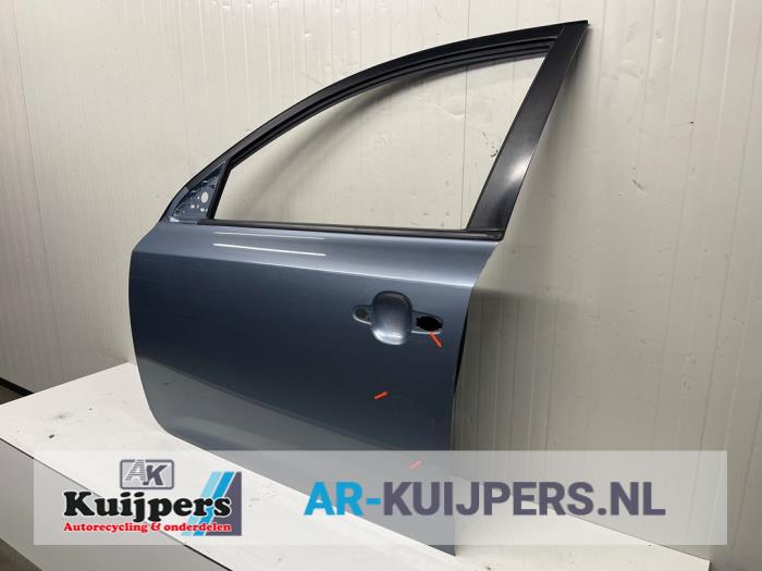 Portier 4Deurs links-voor - Kia Cee'D