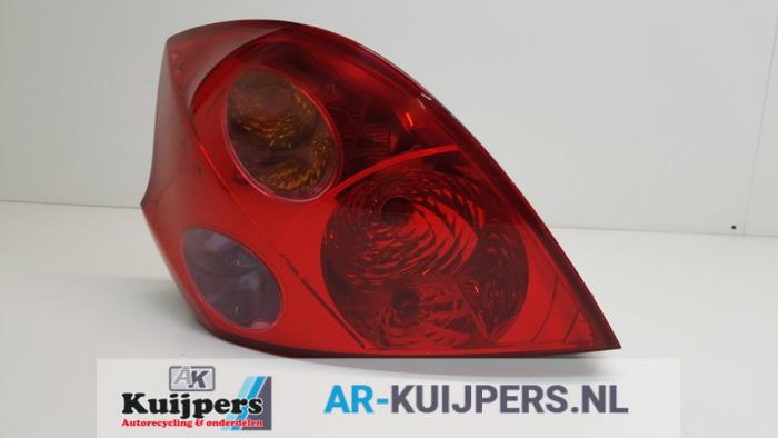 Achterlicht links - Kia Cee'D