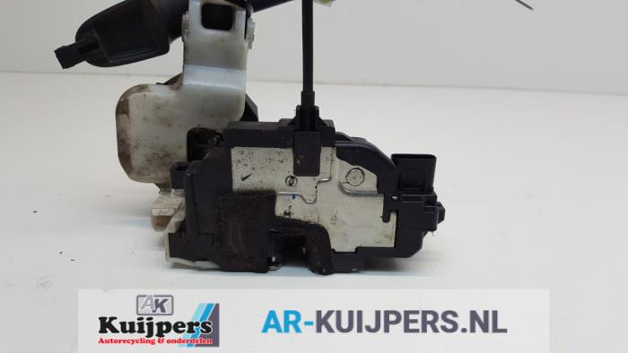 Deurslot Mechaniek 4Deurs links-voor - Kia Cee'D