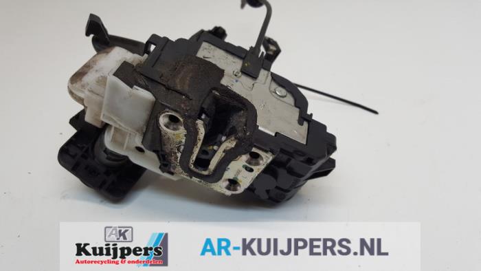 Deurslot Mechaniek 4Deurs links-voor - Kia Cee'D