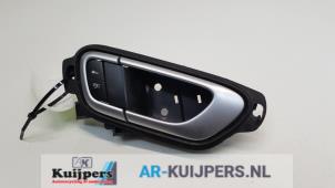 Gebruikte Handgreep Bentley Continental Flying Spur 6.0 Speed Prijs € 50,00 Margeregeling aangeboden door Autorecycling Kuijpers