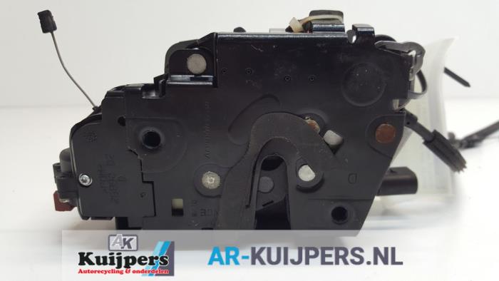 Deurslot Mechaniek 4Deurs links-achter - Bentley Continental Flying Spur