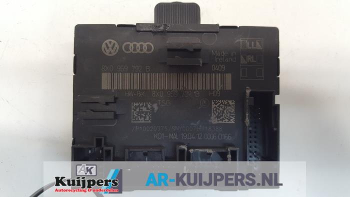 Centrale Deurvergrendelings Module - Audi A1