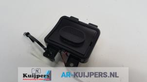 Gebruikte Temperatuursensor binnen Bentley Continental Flying Spur 6.0 Speed Prijs € 30,00 Margeregeling aangeboden door Autorecycling Kuijpers