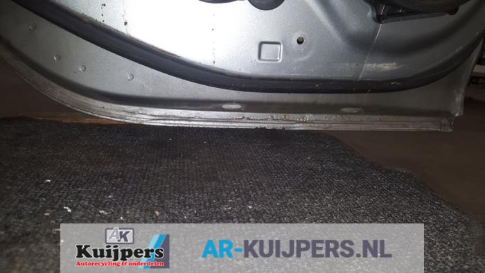 Portier 4Deurs links-achter - Opel Astra