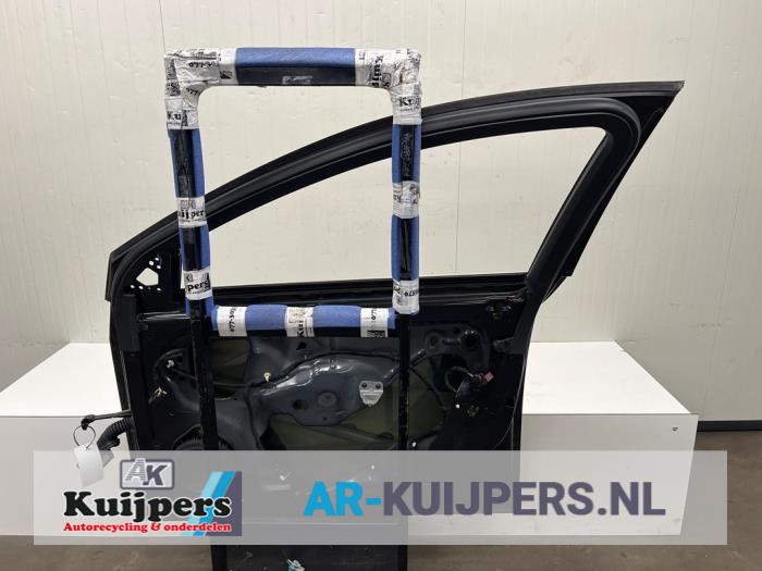 Deur 4Deurs rechts-voor van een Chevrolet Cruze (300) 1.8 16V VVT 2010