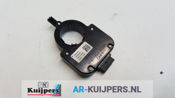 Gier sensor van een Chevrolet Cruze (300) 1.8 16V VVT 2010