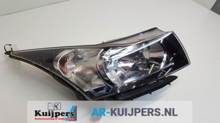 Koplamp rechts - Chevrolet Cruze
