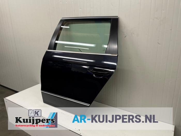 Portier 4Deurs links-achter - Volkswagen Passat