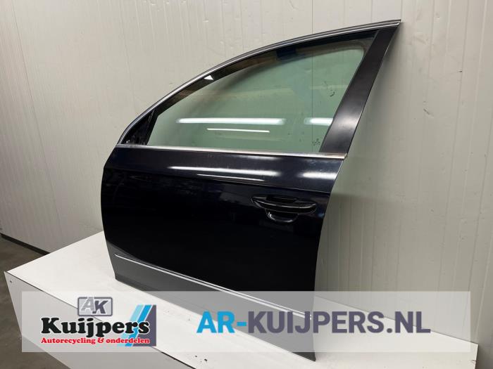 Portier 4Deurs links-voor - Volkswagen Passat