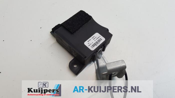 Centrale Deurvergrendelings Module - Toyota Aygo