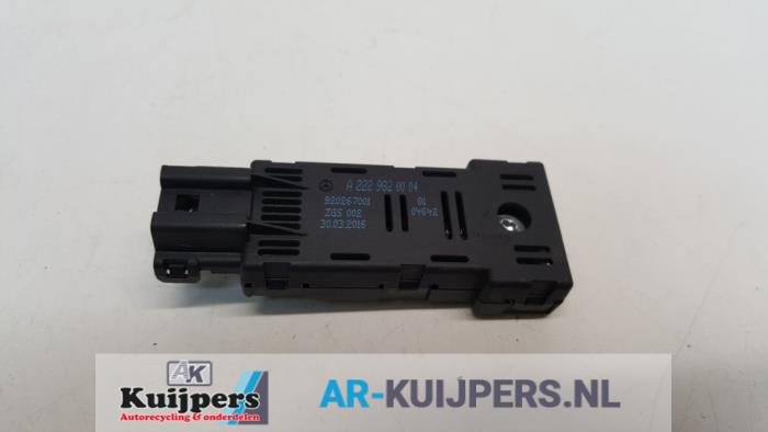 Antenne Versterker - Mercedes CLA