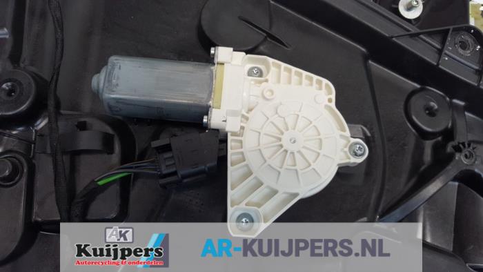 Ruitmechaniek 4Deurs links-voor - Mercedes CLA