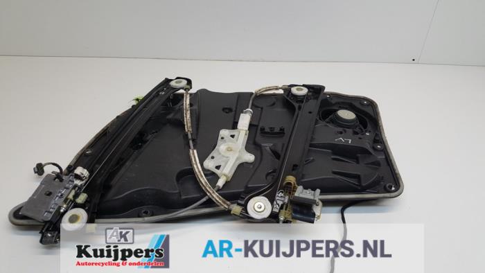 Ruitmechaniek 4Deurs links-voor - Mercedes CLA