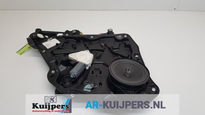 Ruitmechaniek 4Deurs links-achter - Mercedes CLA