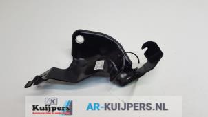 Gebruikte Stoelframe Mercedes CLA (117.3) 2.0 CLA-250 Turbo 16V 4-Matic Prijs € 20,00 Margeregeling aangeboden door Autorecycling Kuijpers