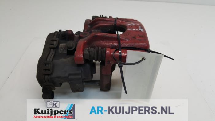 Remklauw (Tang) links-achter - Mercedes CLA