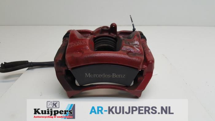 Remklauw (Tang) links-voor - Mercedes CLA