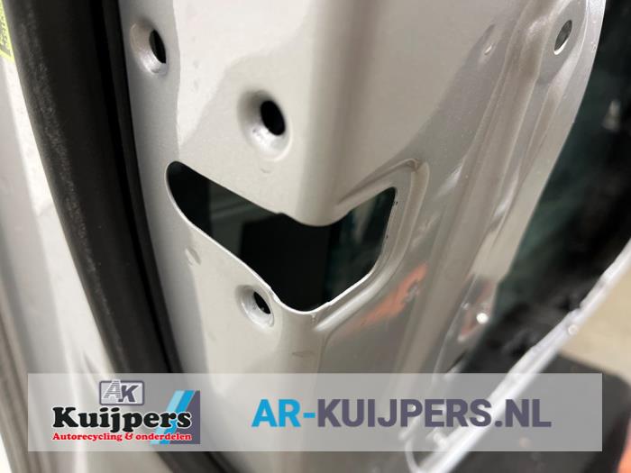 Portier 4Deurs links-voor - Mercedes CLA