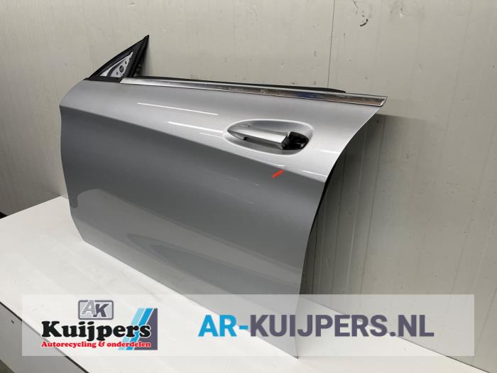 Portier 4Deurs links-voor - Mercedes CLA