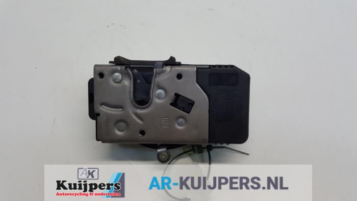 Deurslot Mechaniek 4Deurs rechts-voor - Opel Meriva