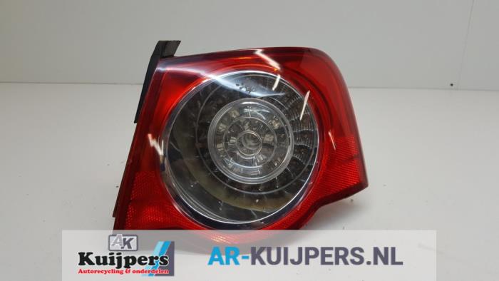 Achterlicht rechts - Volkswagen Passat
